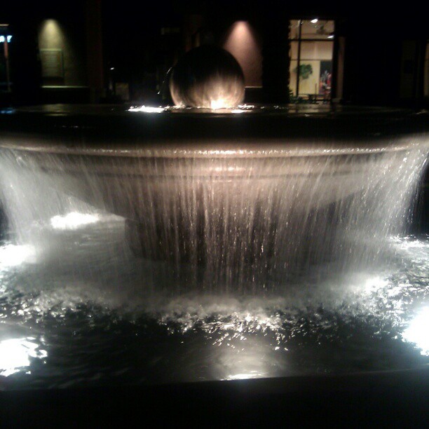 #Fountain at #night