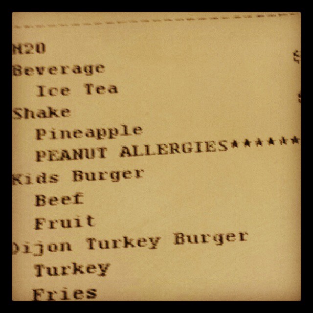 Thanks, @rubysdiner, for taking my #foodallergy seriously! (I could finally get that pineapple shake I’ve been craving.)