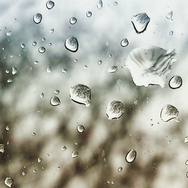 #Raindrops on the window.