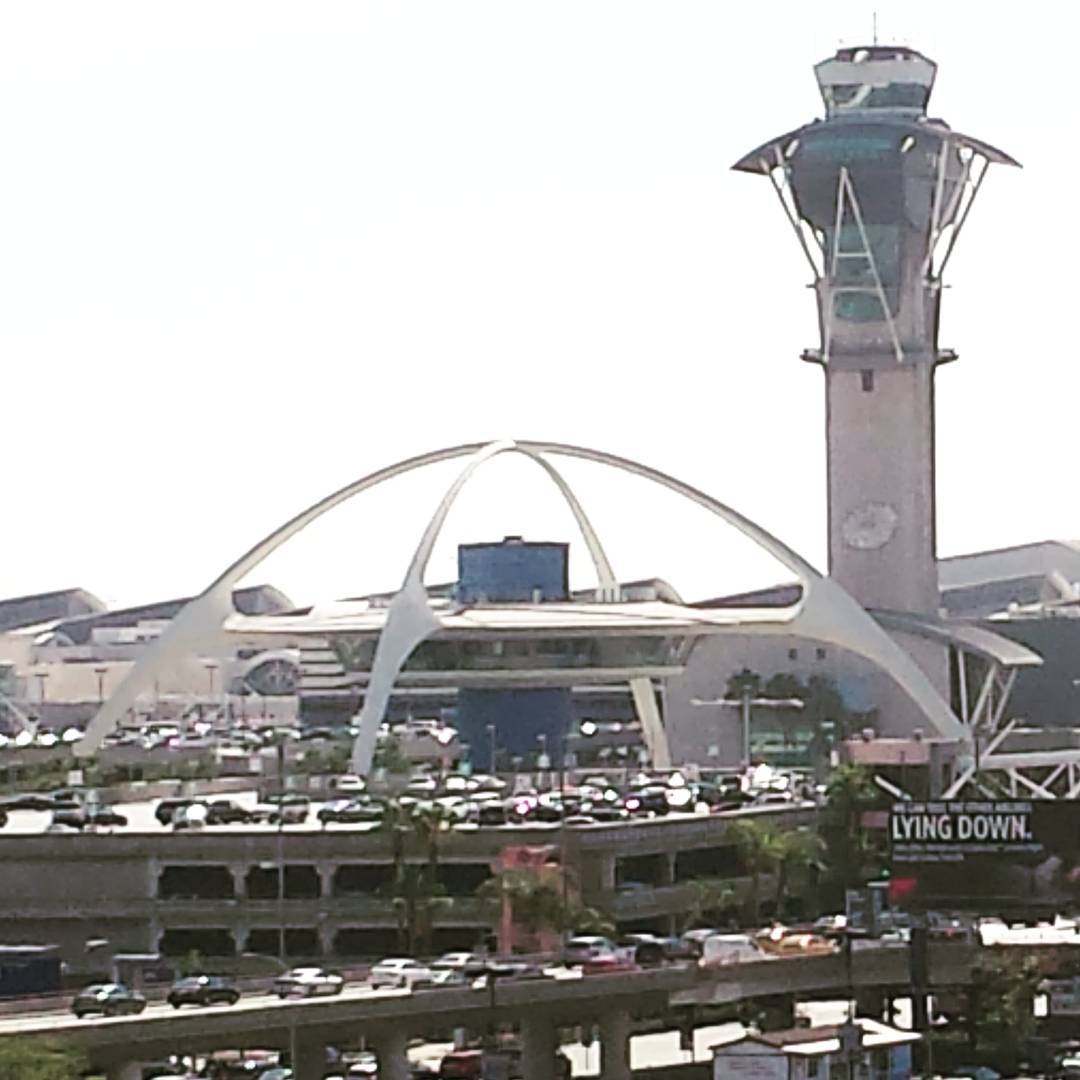 #LAX Theme Building and control tower, late afternoon.

#losangeles #airport