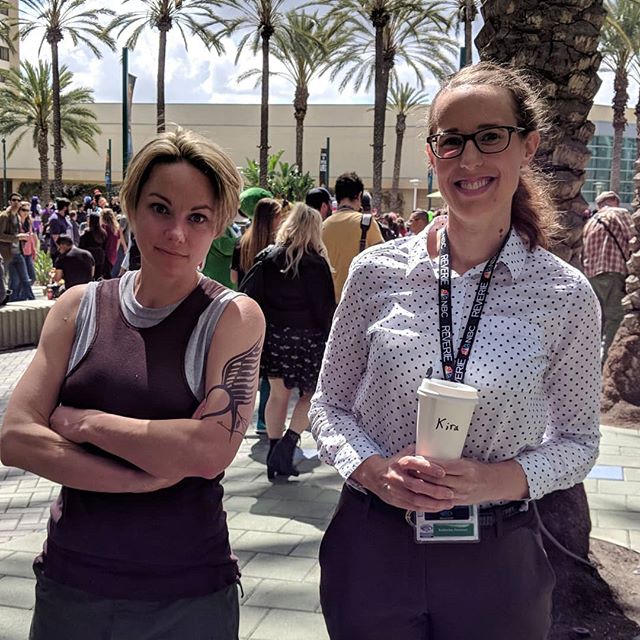 Kara Thrace, meet Kara Danvers! Sadly, the coffee cup wasn’t from Starbucks, which would have been perfect… Full Wondercon gallery is going up at Flickr/KelsonV