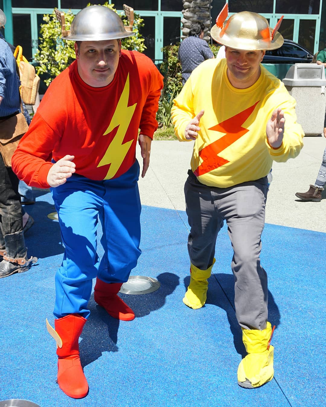 Golden Age Flash and Reverse Flash at @wondercon